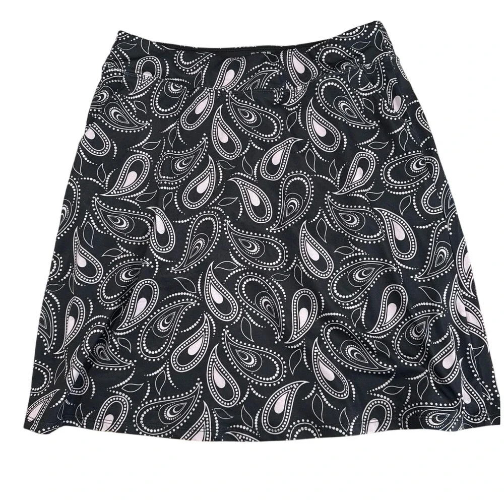 Women's Golf Skort XL Black Pink Paisley Knee Length Built In Shorts NWOT - Picture 1 of 5